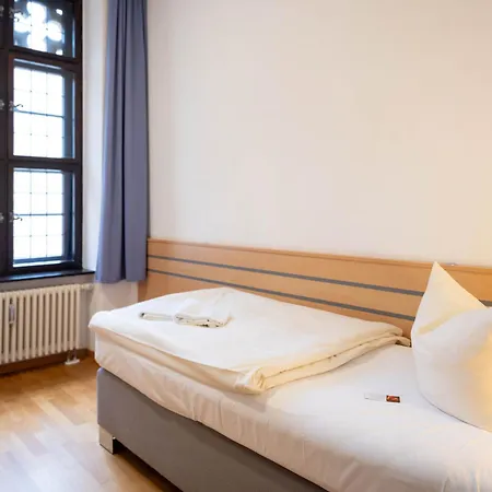 Ev. Augustinerkloster Zu 3*